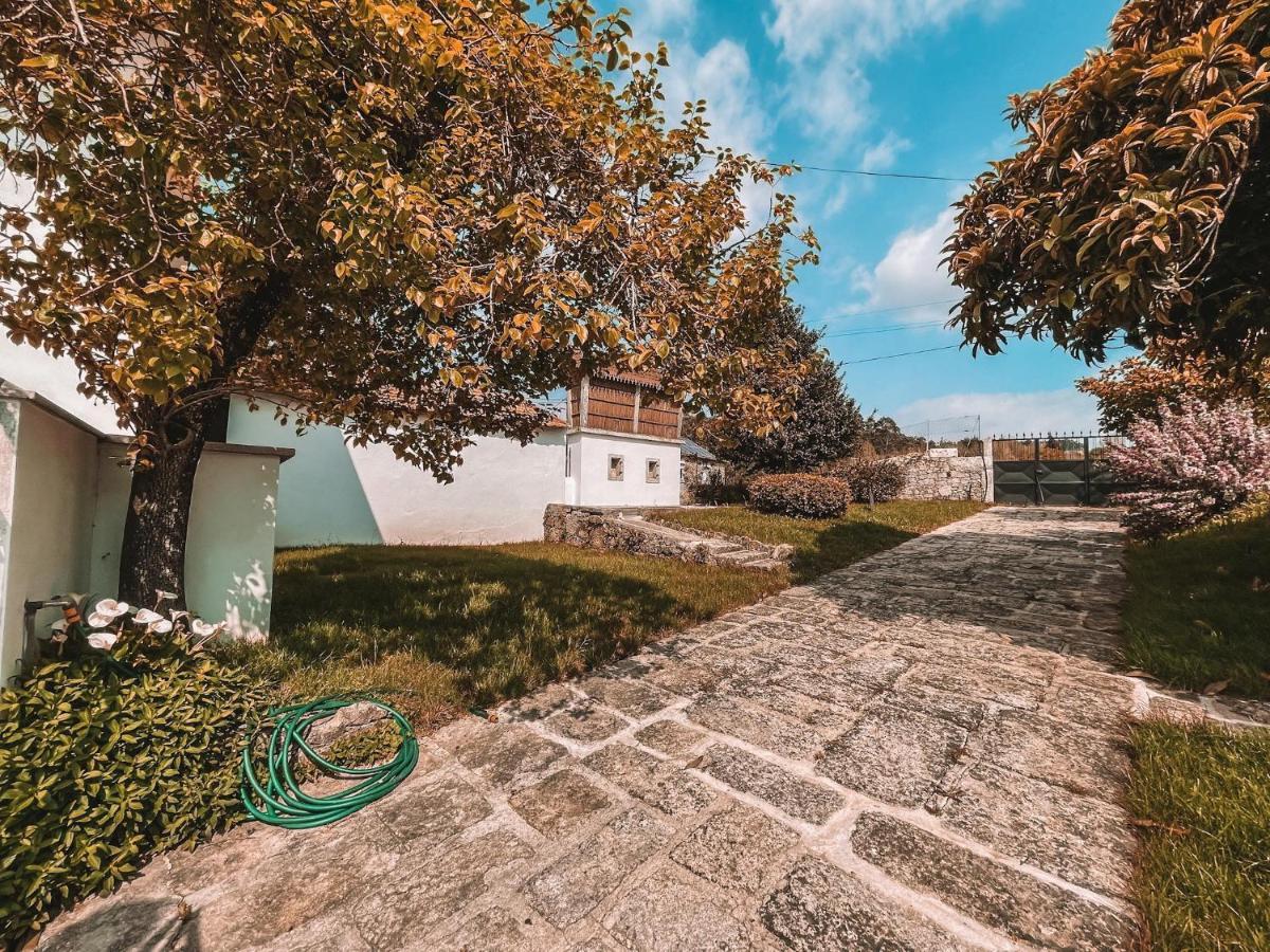 Windmill House Villa Santa Maria da Feira Luaran gambar